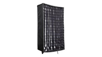 SWIT LA-B630 – софтбокс с решетка (eggcrate) за S-2630 SWIT LA-B630 – софтбокс с решетка (eggcrate) за S-2630