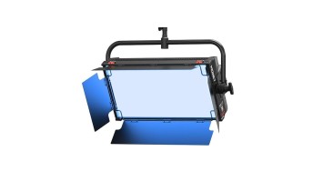 SWIT MONET-700 – професионален RGBWW LED панел 700 W